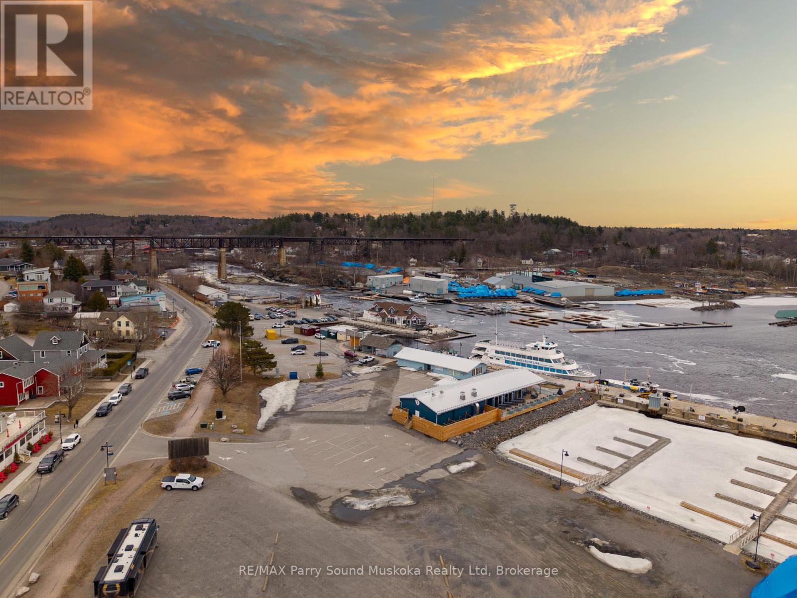 8 Sunset Avenue, Parry Sound, Ontario  P2A 1A5 - Photo 40 - X12982176