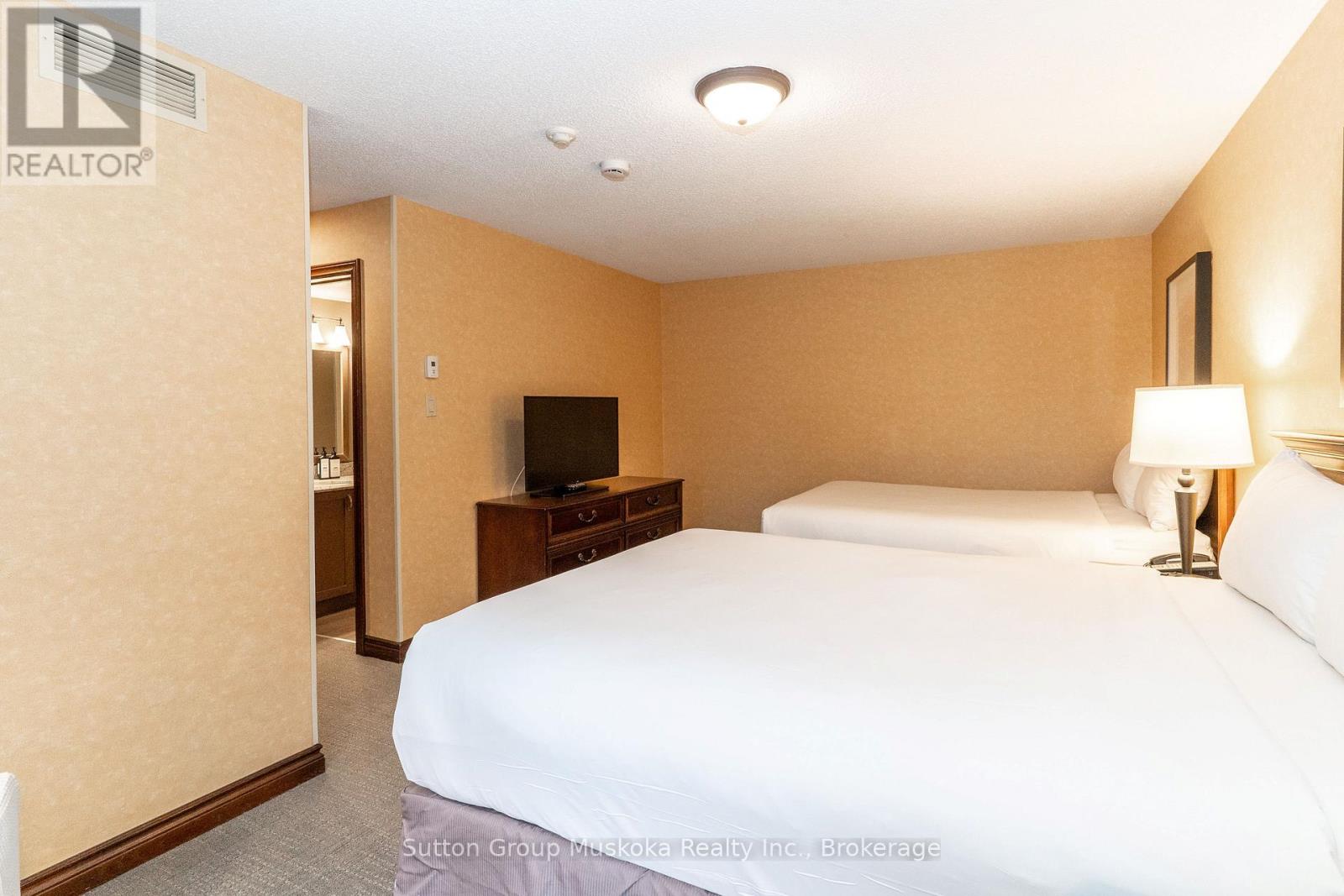 31-101 The Greens Drive, Huntsville, Ontario  P1H 2E8 - Photo 17 - X12982486