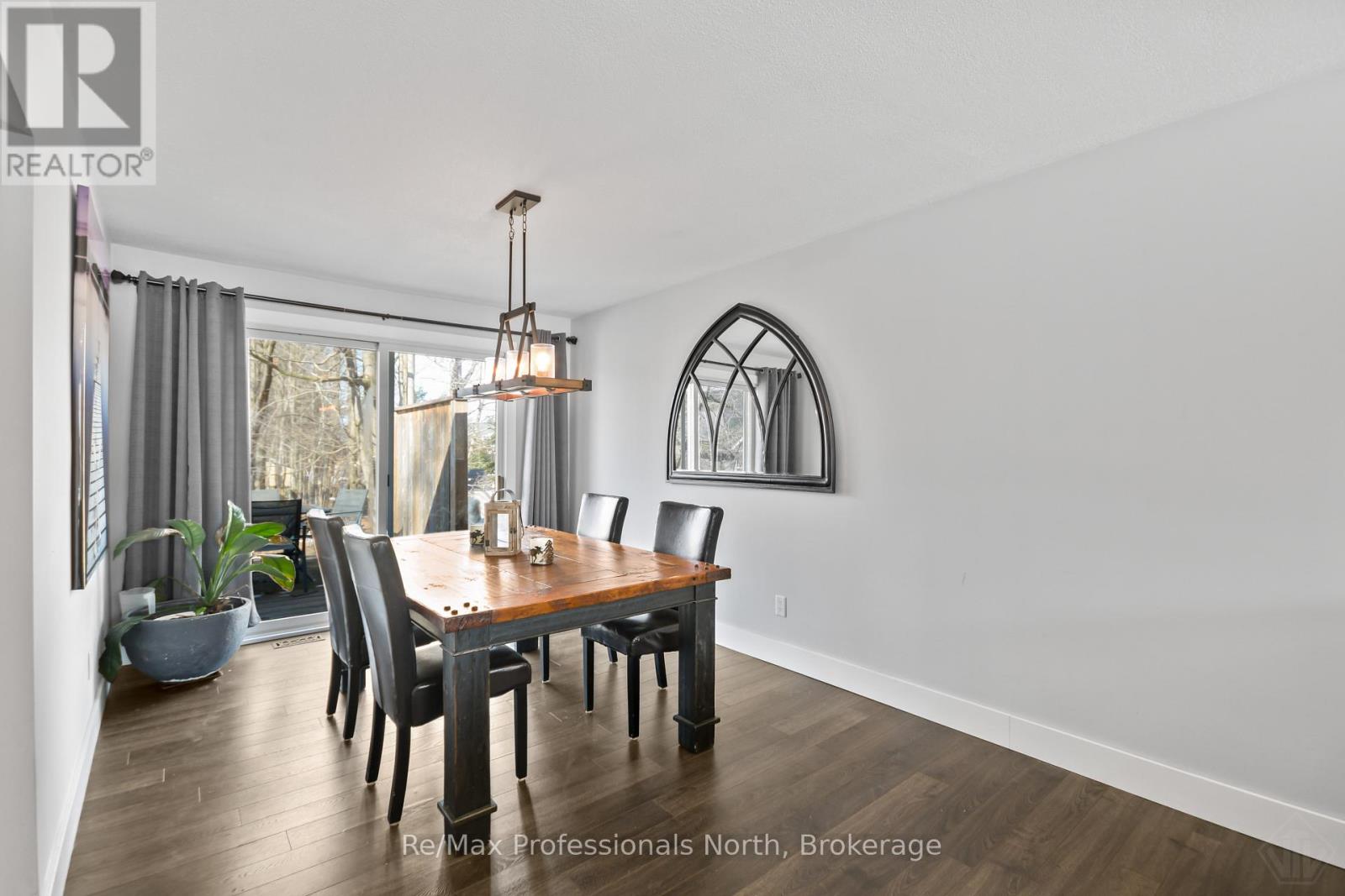 455 Louise Street, Gravenhurst, Ontario  P1P 1C7 - Photo 10 - X12982604