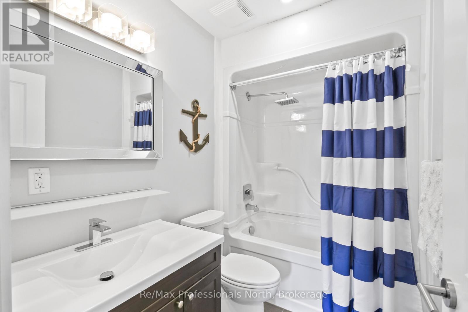 455 Louise Street, Gravenhurst, Ontario  P1P 1C7 - Photo 12 - X12982604