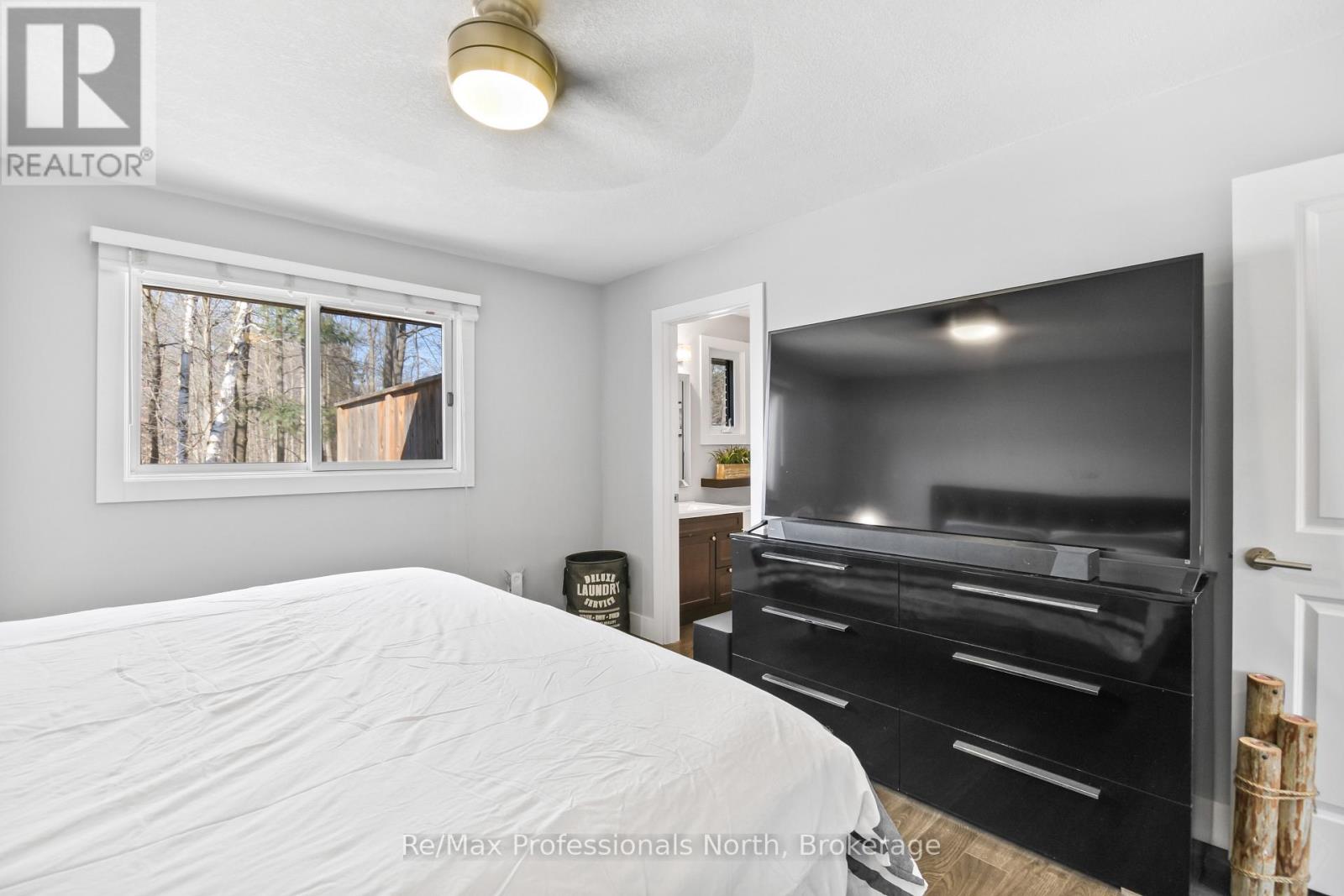 455 Louise Street, Gravenhurst, Ontario  P1P 1C7 - Photo 14 - X12982604