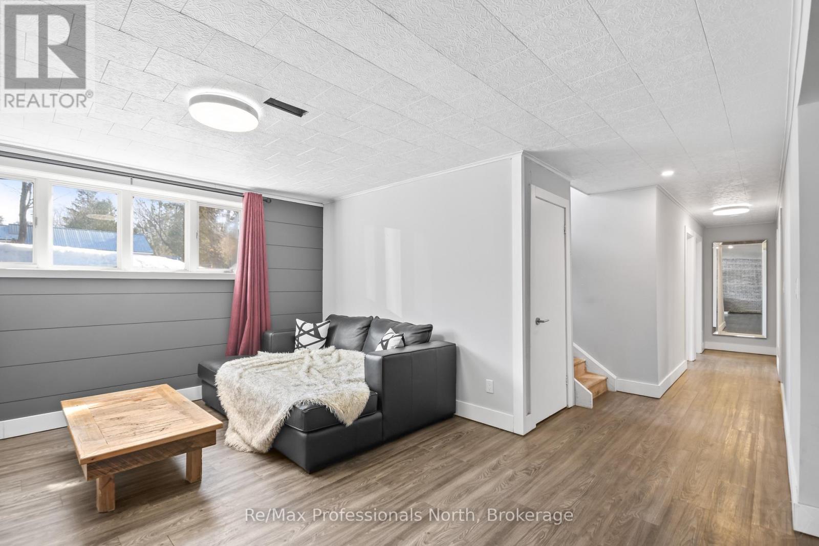 455 Louise Street, Gravenhurst, Ontario  P1P 1C7 - Photo 21 - X12982604