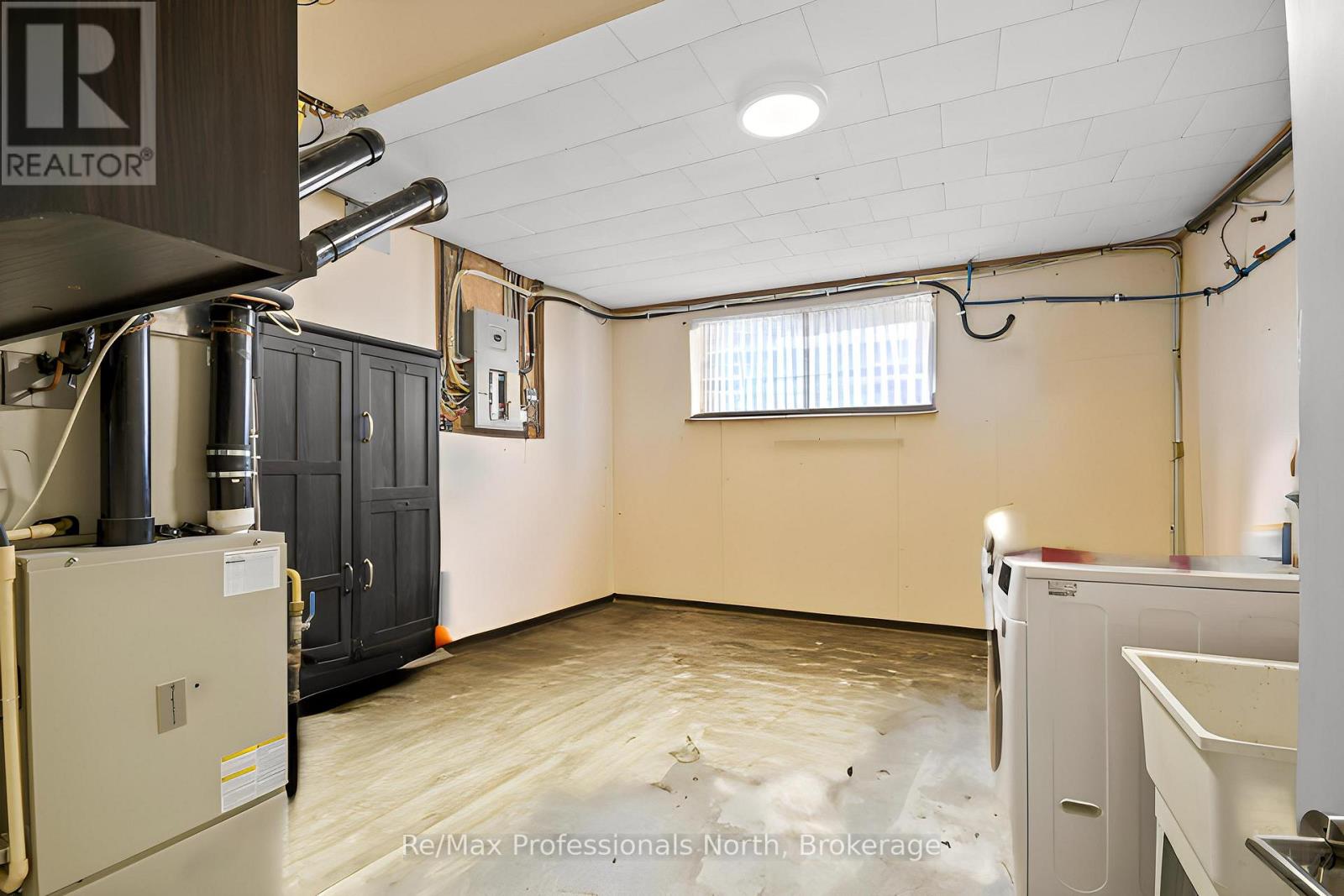 455 Louise Street, Gravenhurst, Ontario  P1P 1C7 - Photo 32 - X12982604