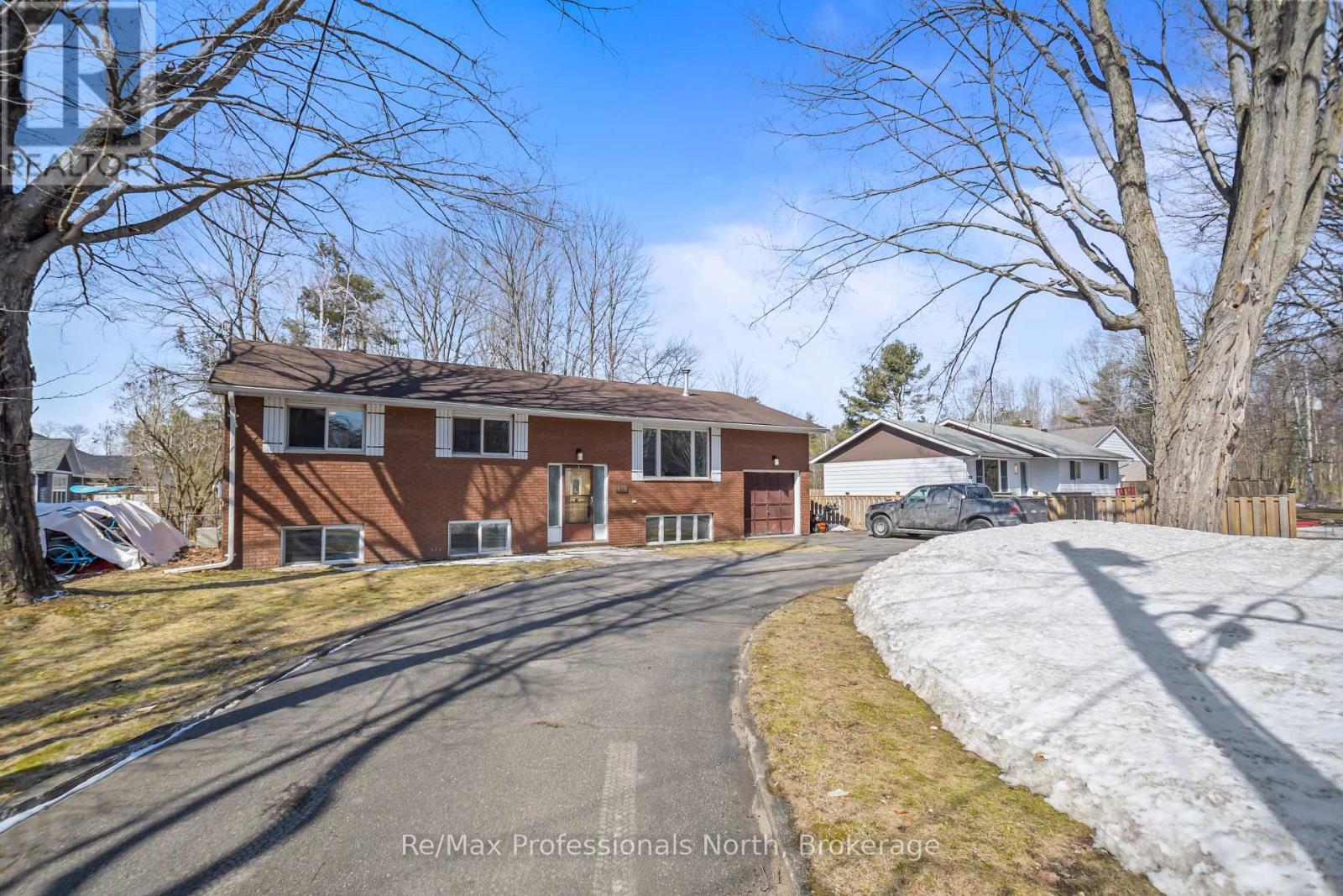 455 Louise Street, Gravenhurst, Ontario  P1P 1C7 - Photo 39 - X12982604