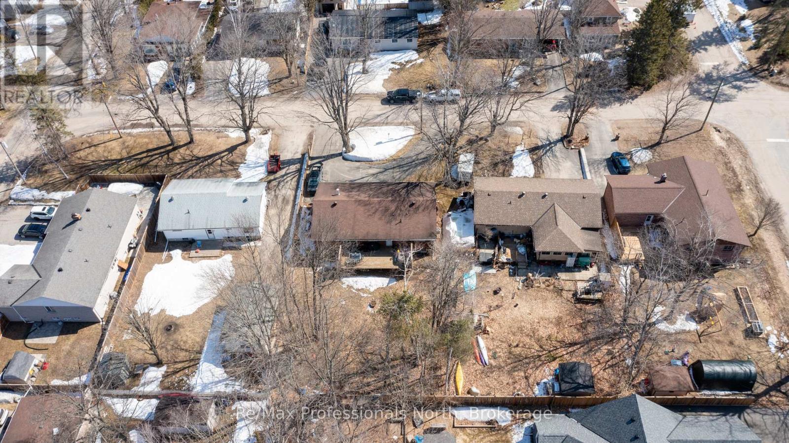 455 Louise Street, Gravenhurst, Ontario  P1P 1C7 - Photo 43 - X12982604