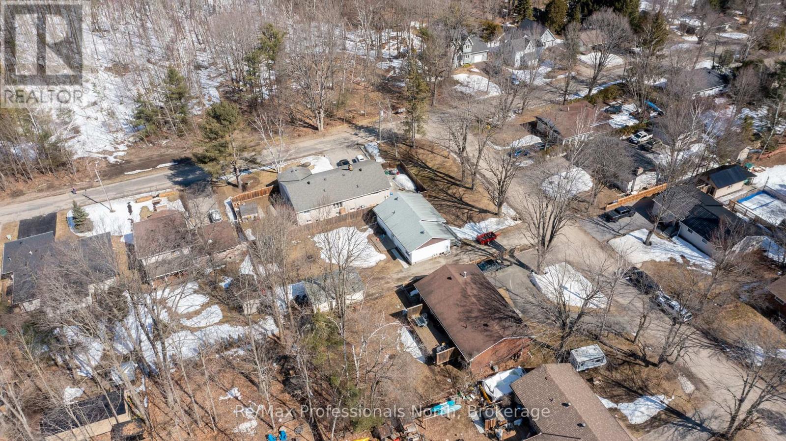 455 Louise Street, Gravenhurst, Ontario  P1P 1C7 - Photo 45 - X12982604