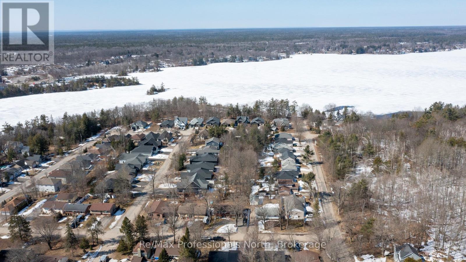 455 Louise Street, Gravenhurst, Ontario  P1P 1C7 - Photo 47 - X12982604