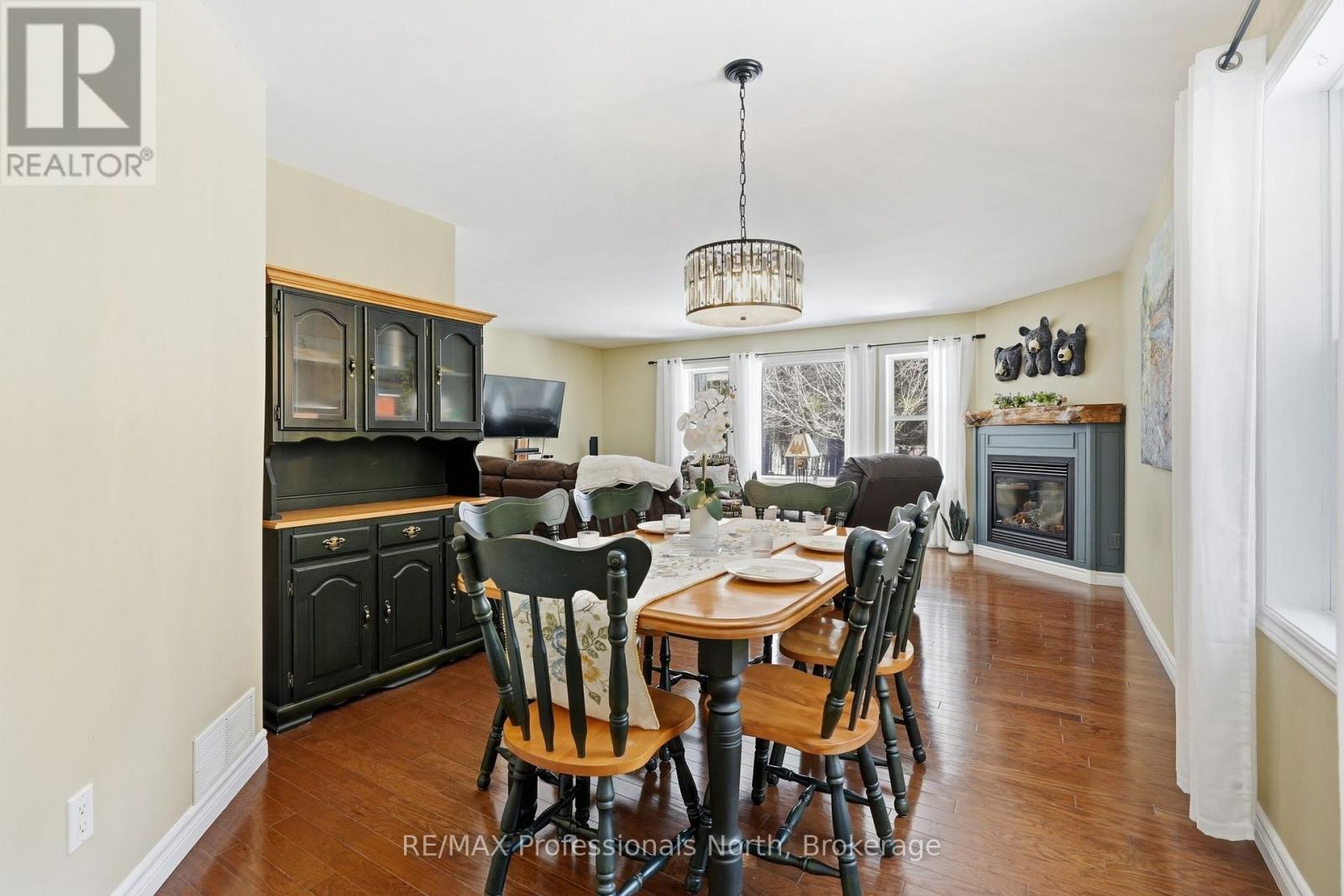 34 Old Novar Road, Huntsville, Ontario  P1H 2J2 - Photo 15 - X12983456