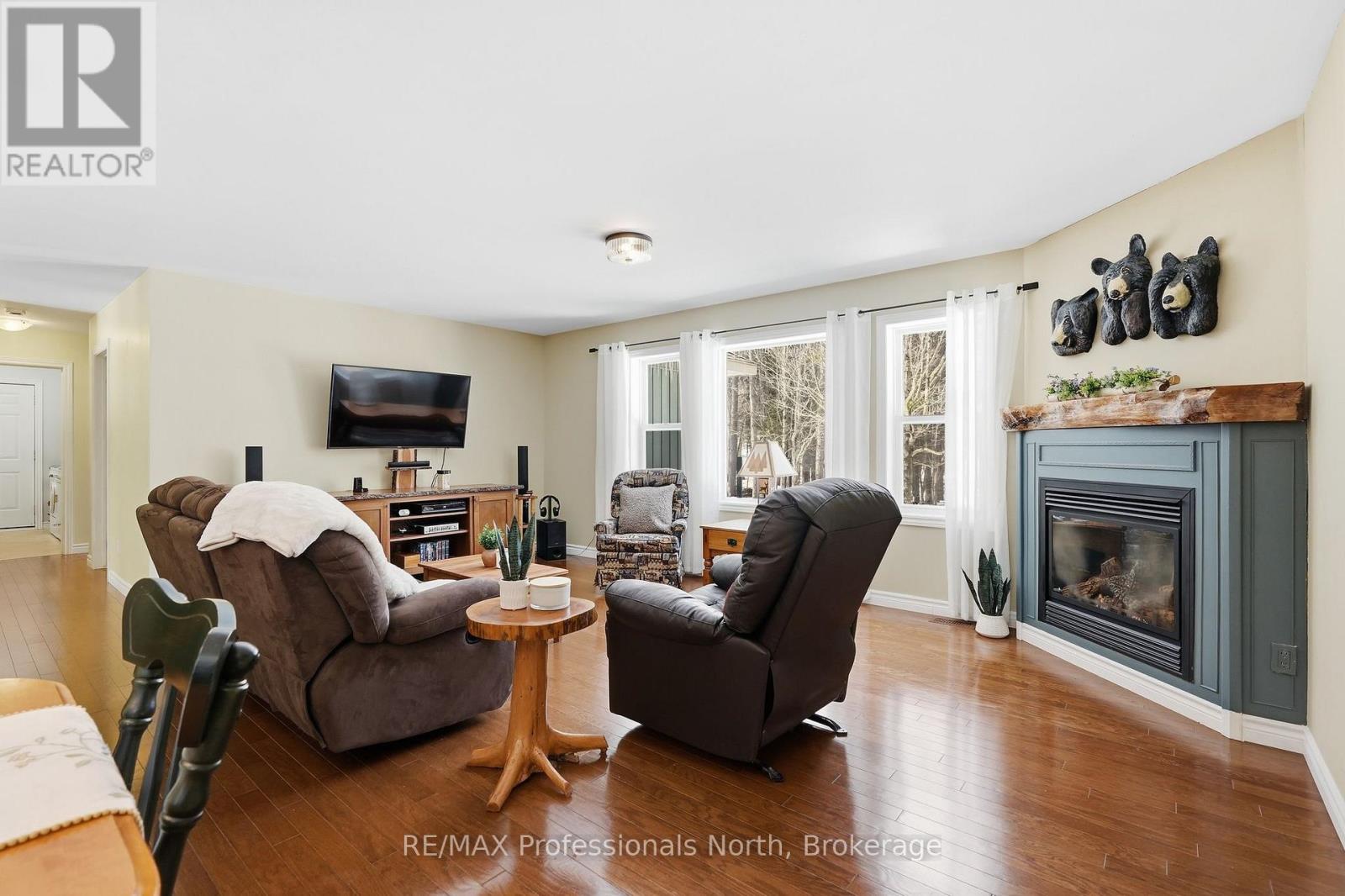 34 Old Novar Road, Huntsville, Ontario  P1H 2J2 - Photo 16 - X12983456