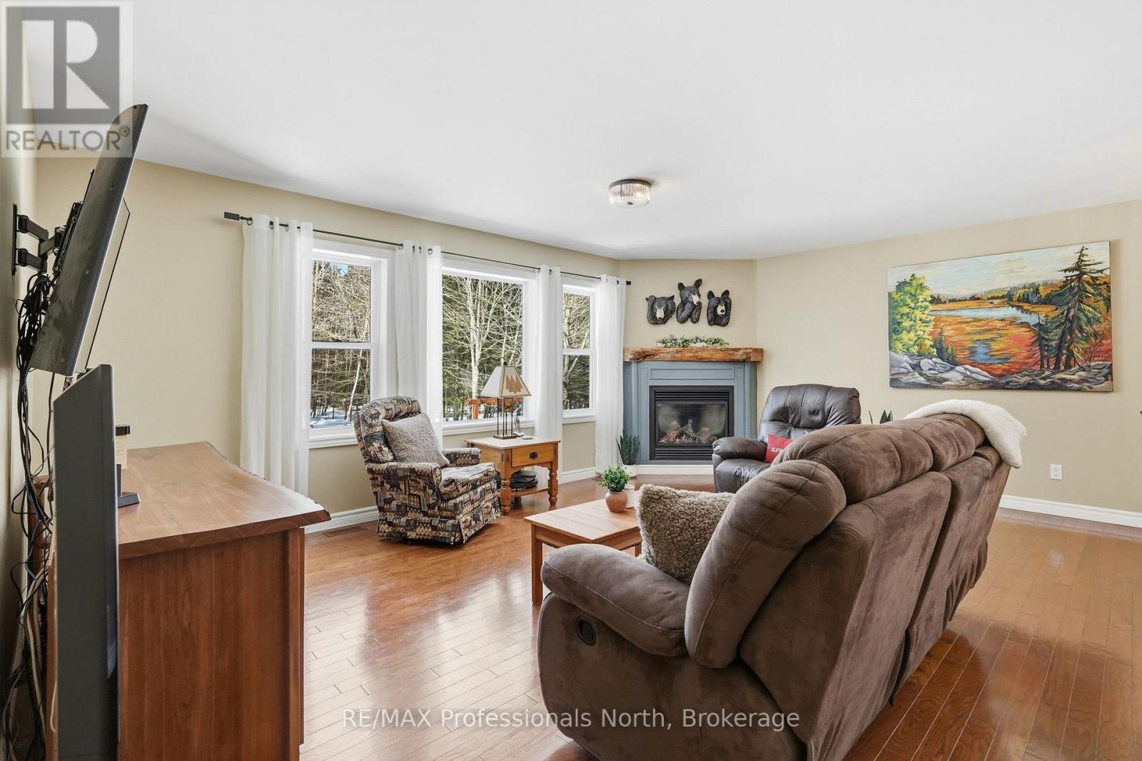 34 Old Novar Road, Huntsville, Ontario  P1H 2J2 - Photo 18 - X12983456