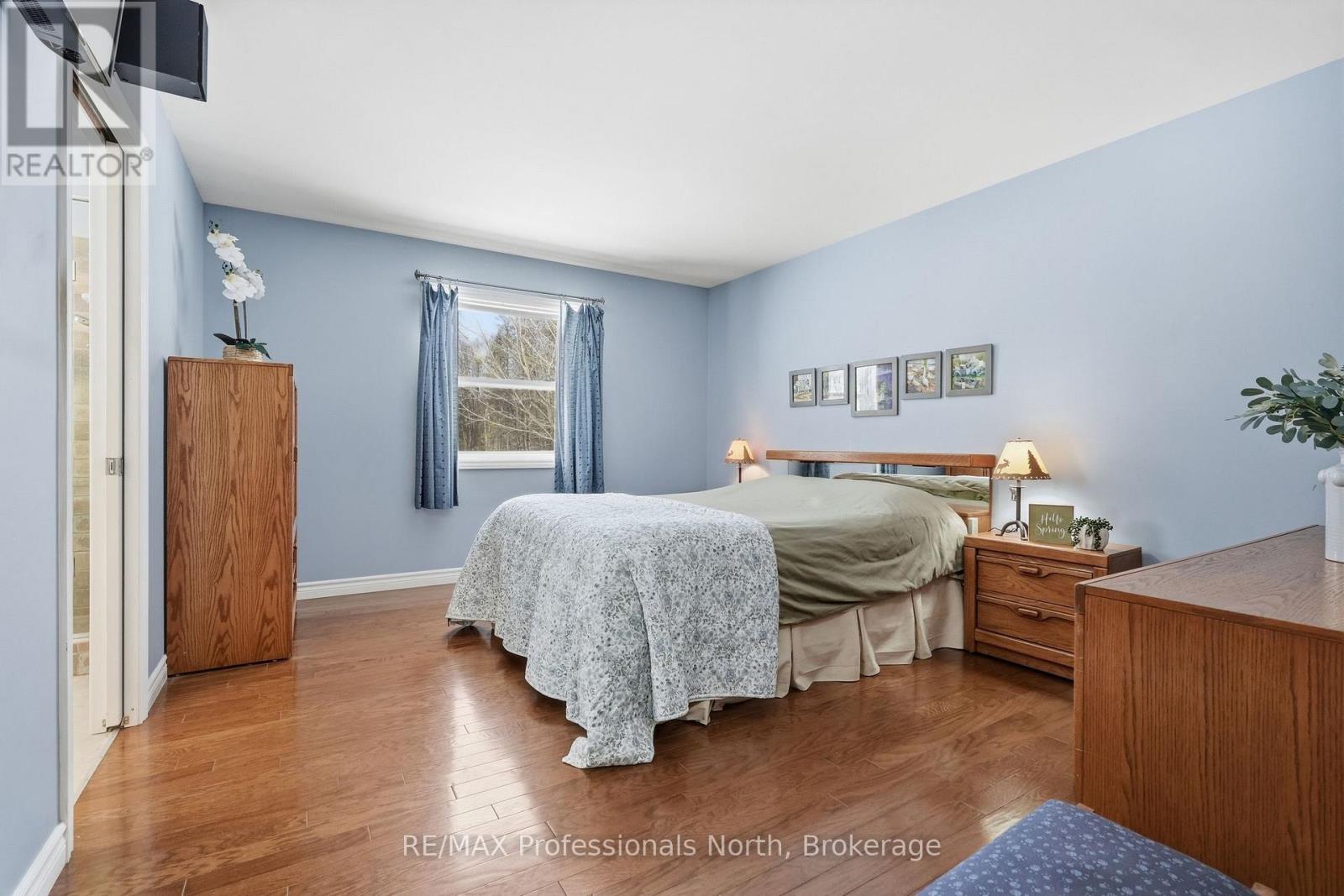 34 Old Novar Road, Huntsville, Ontario  P1H 2J2 - Photo 22 - X12983456