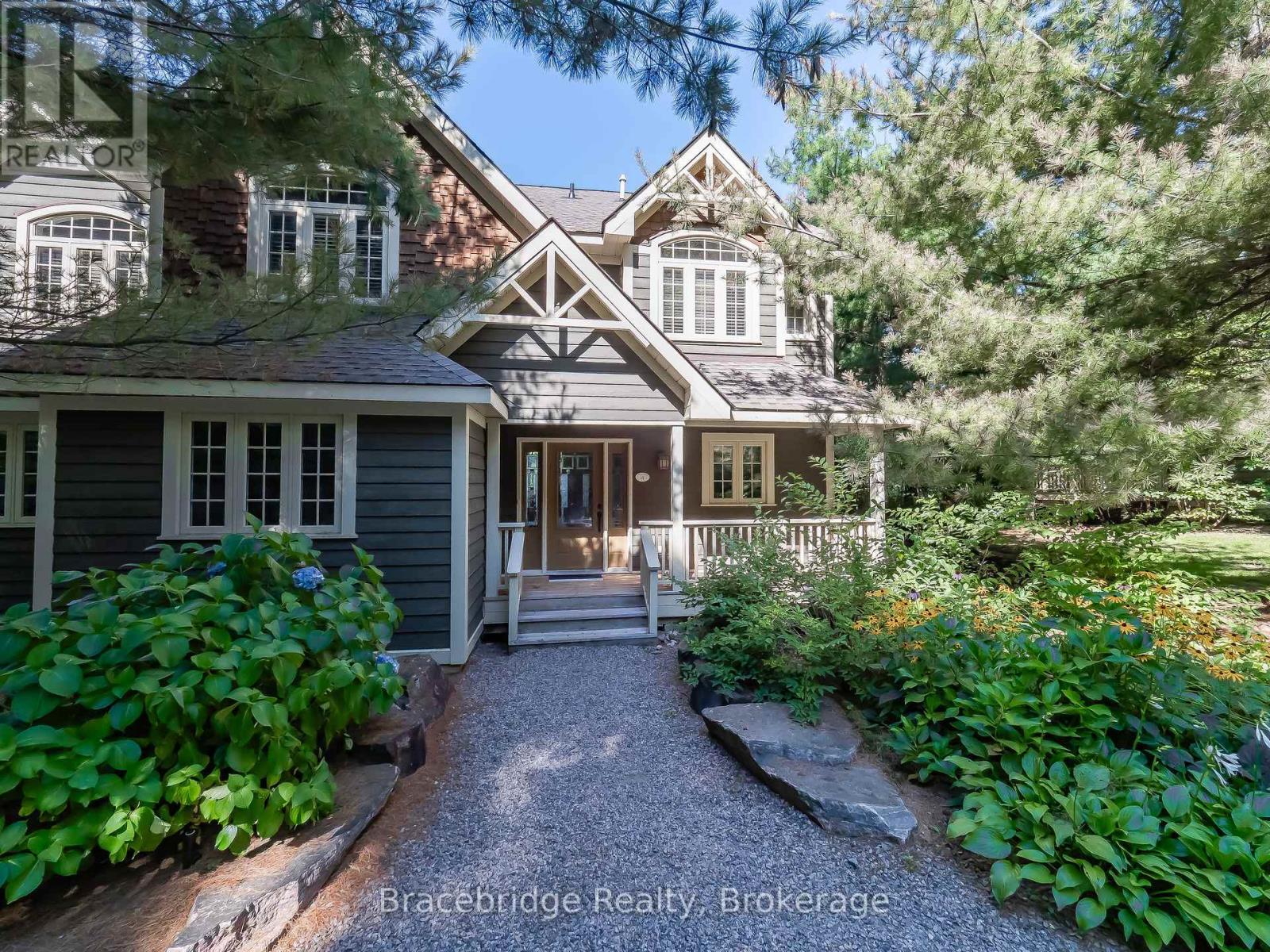 Sandfield 4 W1 - 3876 Muskoka Rd 118 Highway W, Muskoka Lakes, Ontario  P0B 1J0 - Photo 1 - X12984062