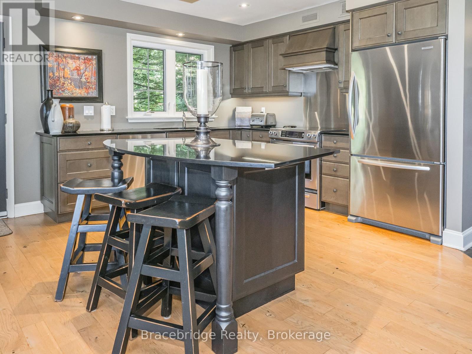 Sandfield 4 W1 - 3876 Muskoka Rd 118 Highway W, Muskoka Lakes, Ontario  P0B 1J0 - Photo 7 - X12984062