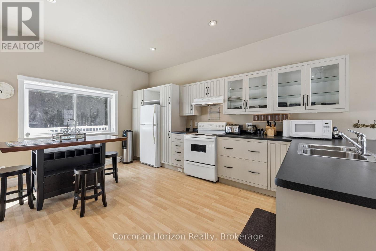 10 - 1021 Hesners Lake Road, Muskoka Lakes, Ontario  P0C 1A0 - Photo 36 - X12985586