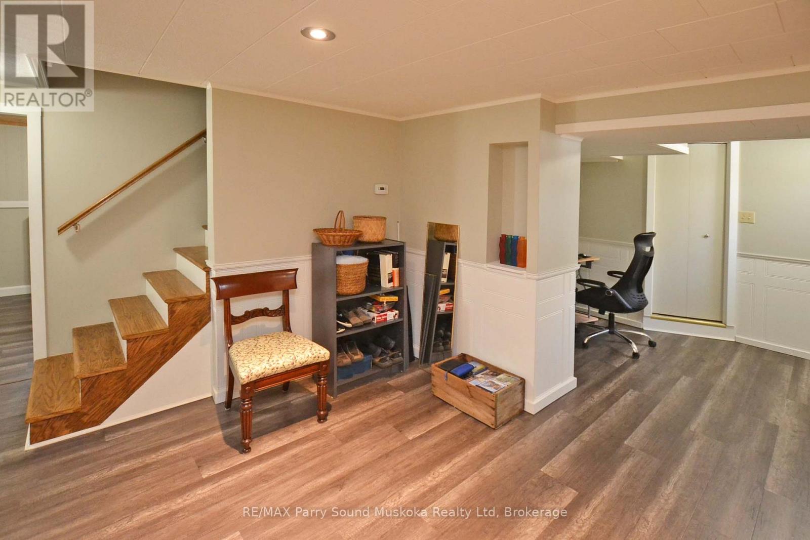 60 William Street, Parry Sound, Ontario  P2A 1V1 - Photo 32 - X12986324