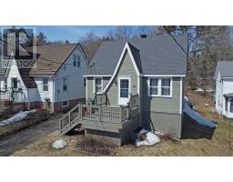 60 WILLIAM STREET, Parry Sound, Ontario