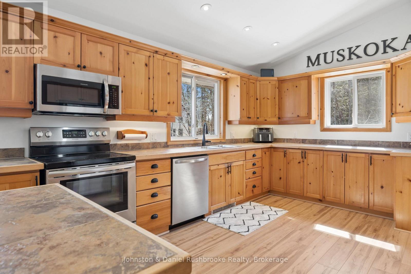 1005 Echo Bay Road, Muskoka Lakes, Ontario  P0C 1A0 - Photo 14 - X12991756