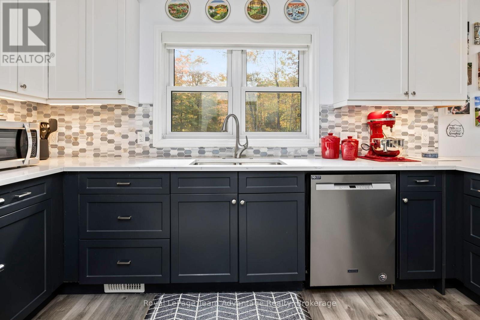 17 Hagerman Court, Seguin, Ontario  P2A 0B2 - Photo 10 - X12992834