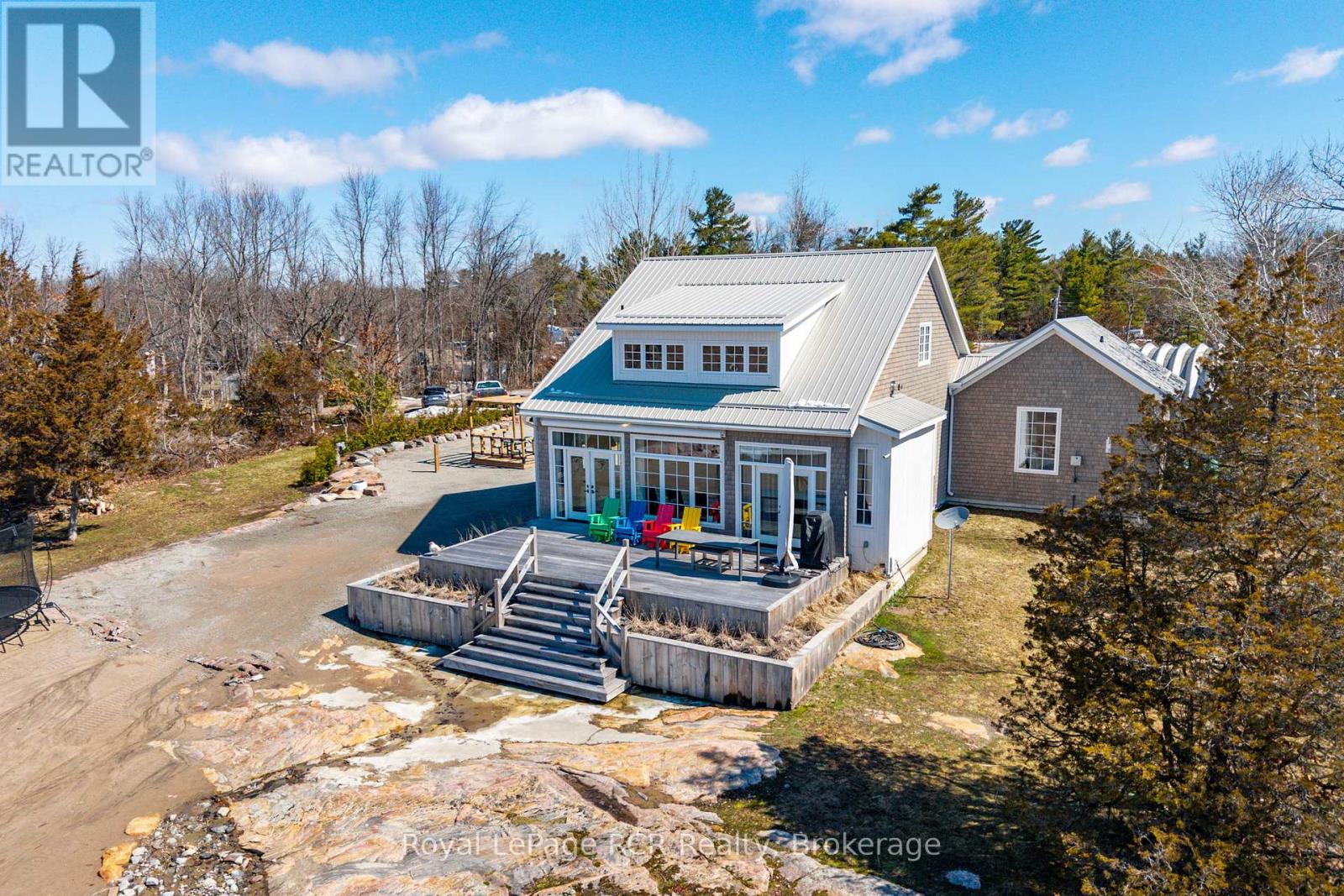 101 Evergreen Lane, Georgian Bay, Ontario  L0K 1S0 - Photo 1 - X12995170