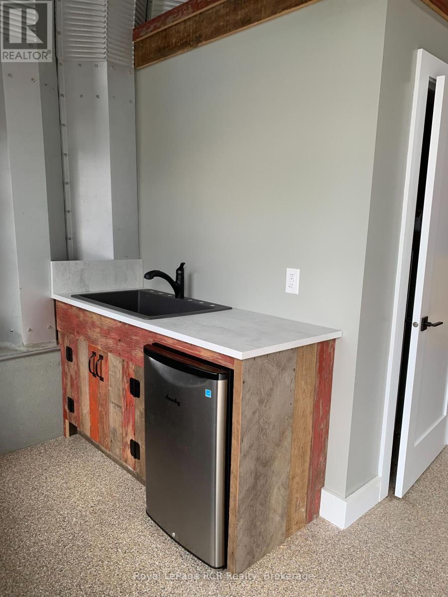 101 Evergreen Lane, Georgian Bay, Ontario  L0K 1S0 - Photo 44 - X12995170