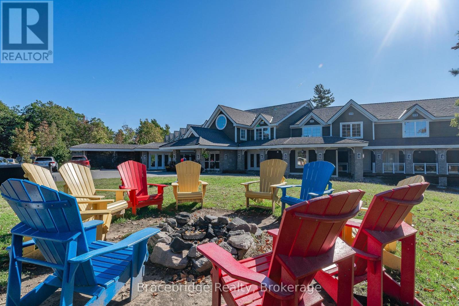 L215-C2 - 1869 Muskoka Rd 118 Highway W, Muskoka Lakes, Ontario  P1L 1W8 - Photo 16 - X12996588