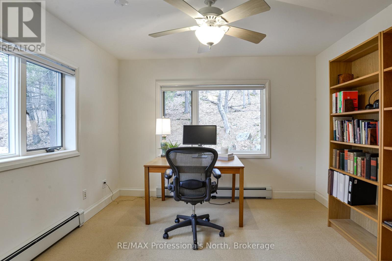 1009-2 Arts Road, Lake Of Bays, Ontario  P0A 1H0 - Photo 16 - X12999746