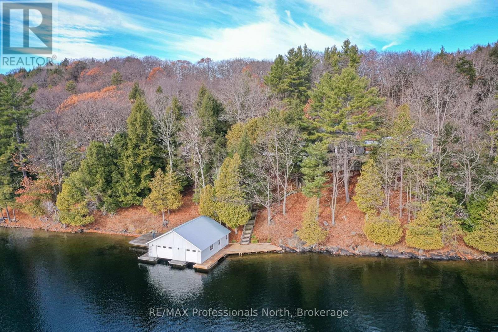 1009-2 Arts Road, Lake Of Bays, Ontario  P0A 1H0 - Photo 2 - X12999746