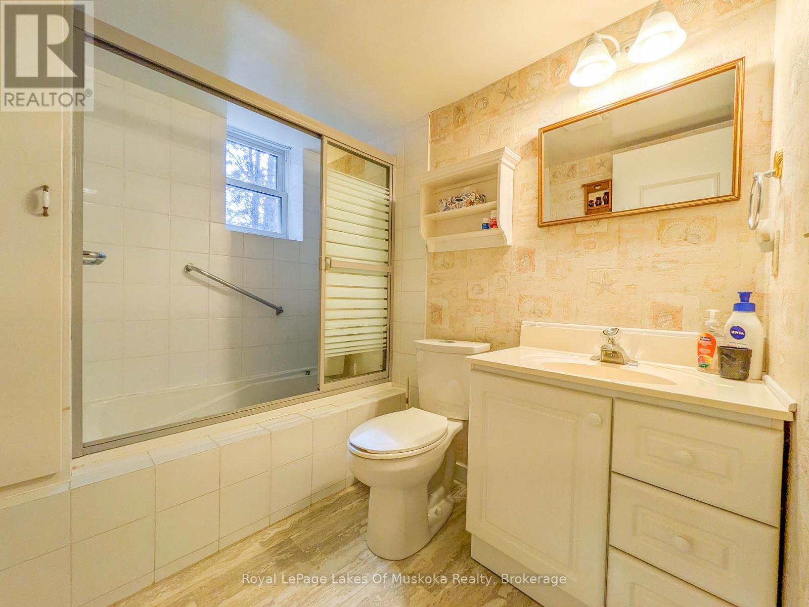 101 - 38 Monck Road, Bracebridge, Ontario  P1L 1P4 - Photo 22 - X13000094