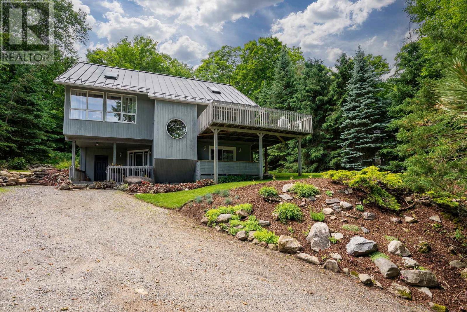 1806 Valley Road, Huntsville, Ontario  P1H 1A8 - Photo 2 - X13001444