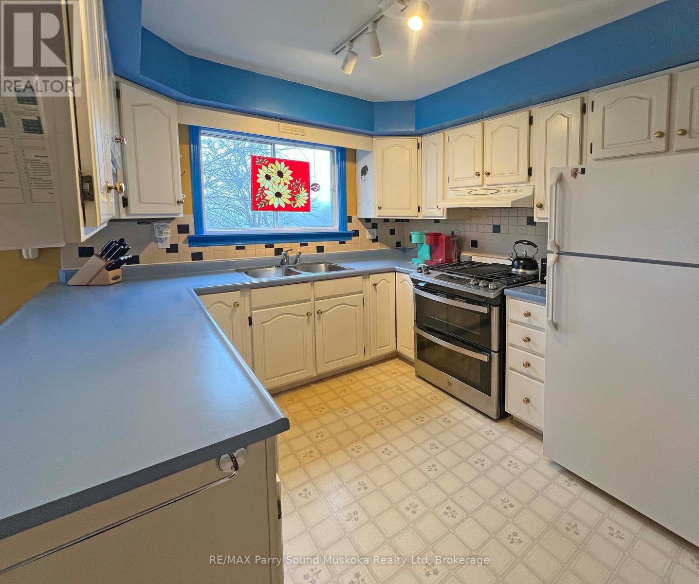 16 Macklaim Drive, Parry Sound, Ontario  P2A 2Z2 - Photo 13 - X13001828