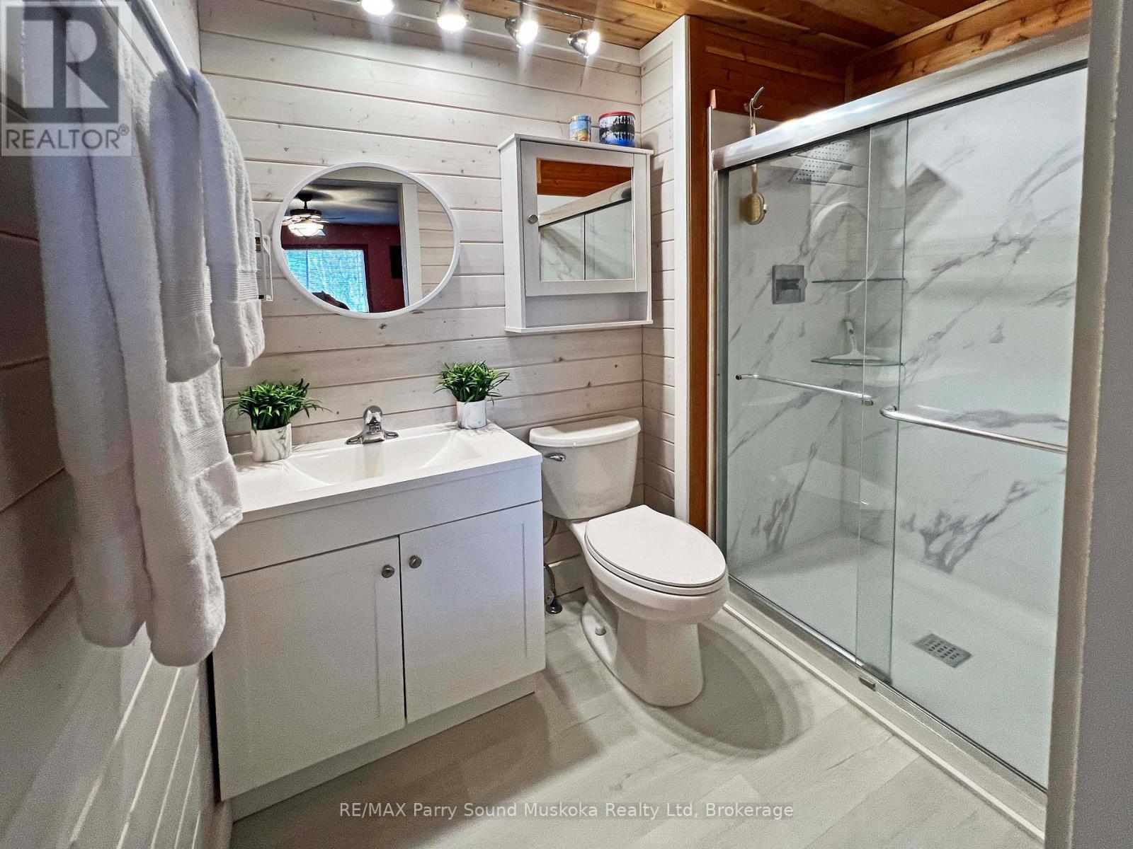 16 Macklaim Drive, Parry Sound, Ontario  P2A 2Z2 - Photo 15 - X13001828