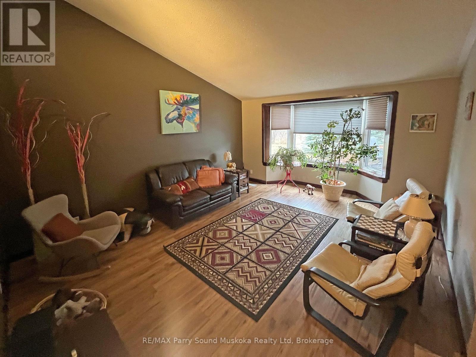 16 Macklaim Drive, Parry Sound, Ontario  P2A 2Z2 - Photo 6 - X13001828