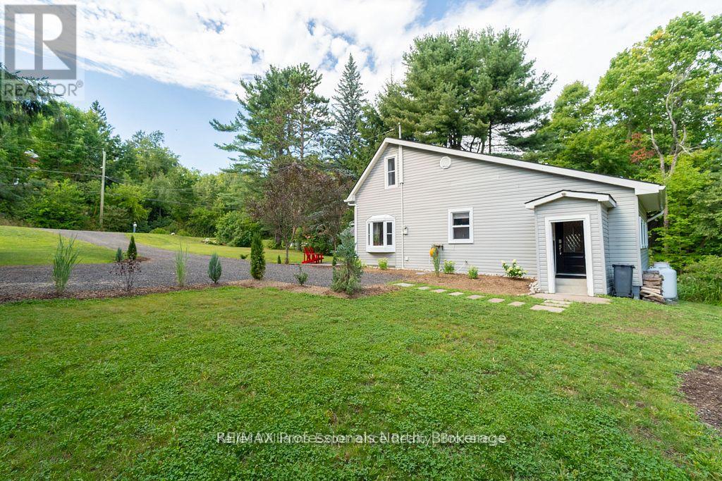 14 Edward Street, Bracebridge, Ontario  P1L 1H5 - Photo 36 - X13002006