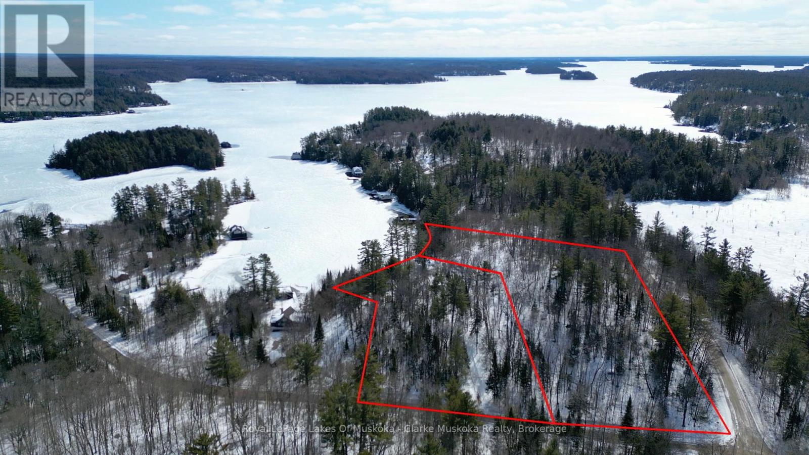 250 & 252 Clear Lake Road, Seguin, Ontario  P2A 2W8 - Photo 1 - X13007248