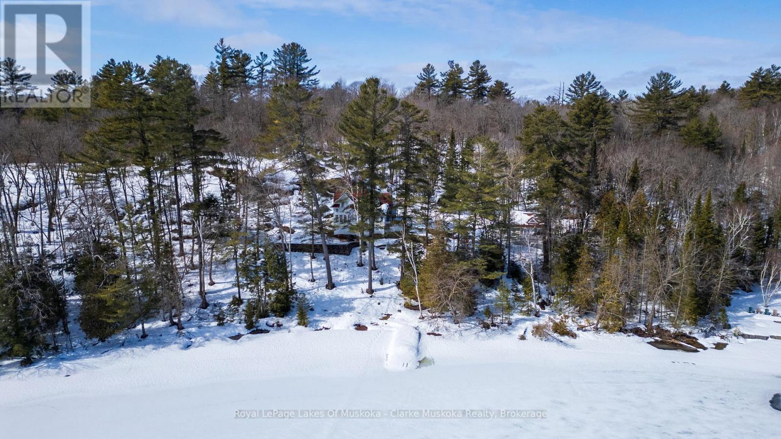 250 & 252 Clear Lake Road, Seguin, Ontario  P2A 2W8 - Photo 2 - X13007248