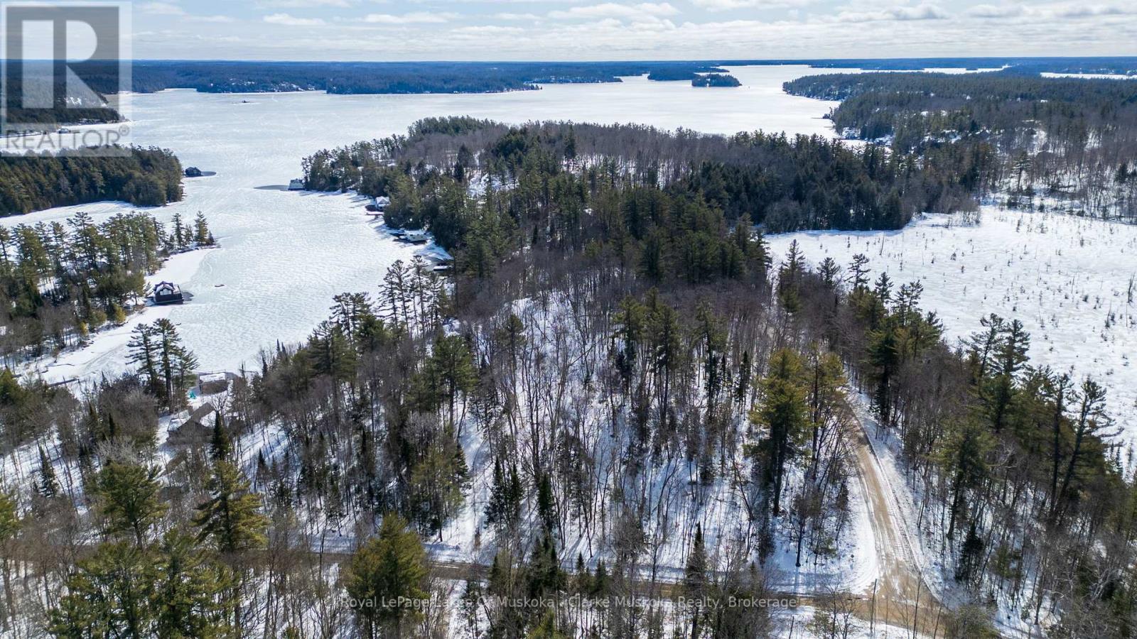 250 & 252 Clear Lake Road, Seguin, Ontario  P2A 2W8 - Photo 34 - X13007248