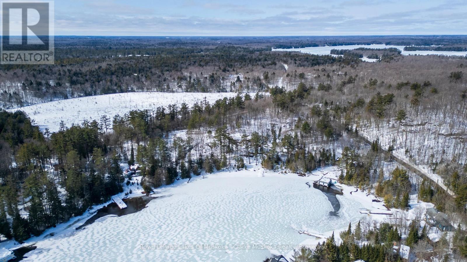 250 & 252 Clear Lake Road, Seguin, Ontario  P2A 2W8 - Photo 40 - X13007248