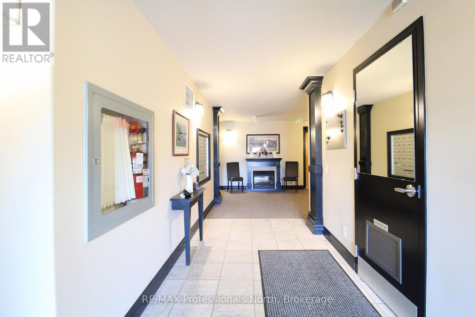 402 - 26 Dairy Lane, Huntsville, Ontario P1H 0A4 - Photo 5 - X13007402
