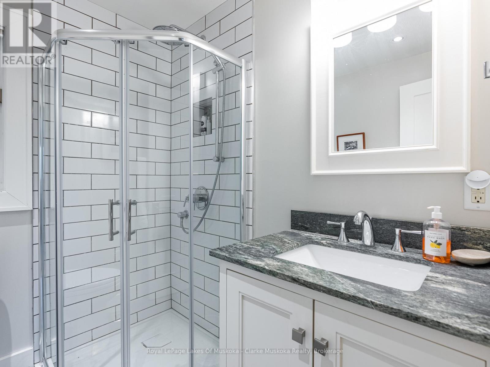 1027 Chown Road, Muskoka Lakes, Ontario  P0C 1H0 - Photo 26 - X13007438