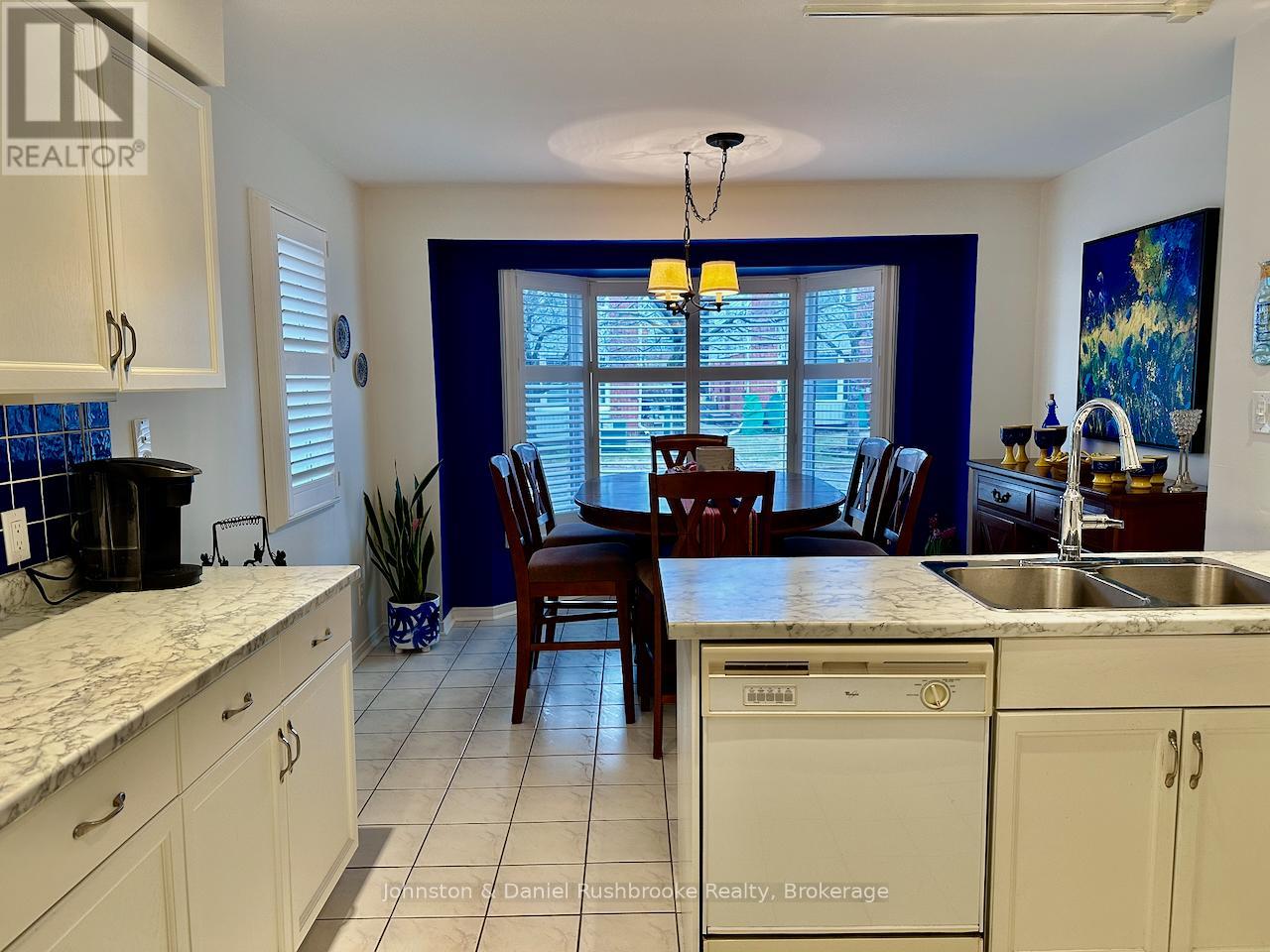 39 Shoreline Drive, Bracebridge, Ontario  P1L 1Z3 - Photo 10 - X13012756