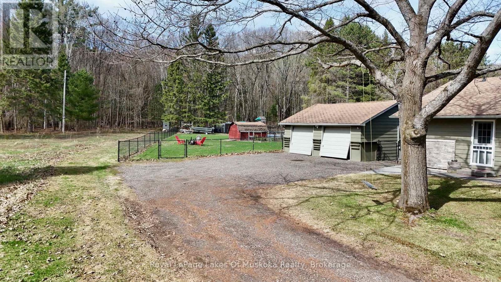 42 Riverside Drive, Huntsville, Ontario  P1H 1R6 - Photo 34 - X13012948