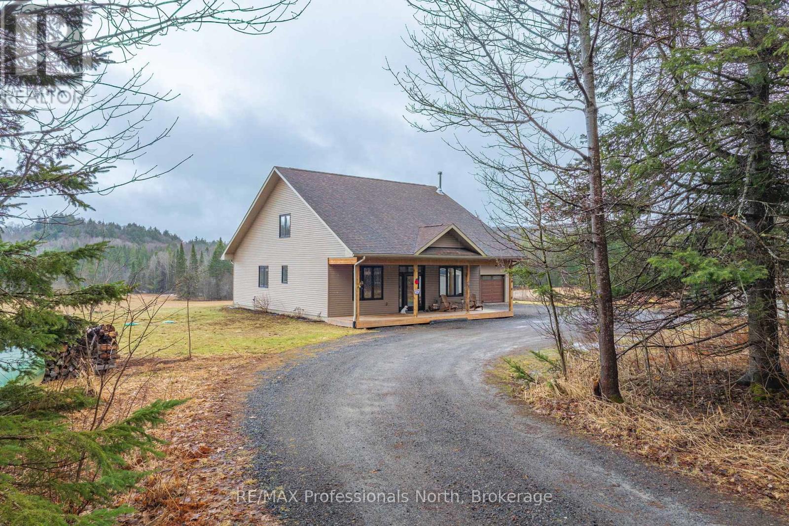 475 Hoodstown Road S, Huntsville, Ontario  P1H 2J2 - Photo 1 - X13013298
