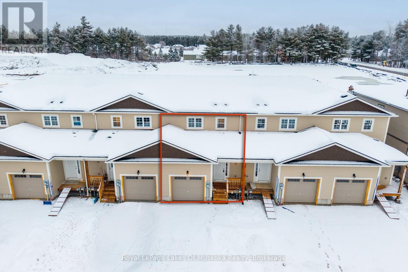 17 Mcconnell Crescent, Bracebridge, Ontario P1L 0N7 - Photo 3 - X13016544