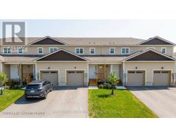 17 MCCONNELL CRESCENT, Bracebridge, Ontario