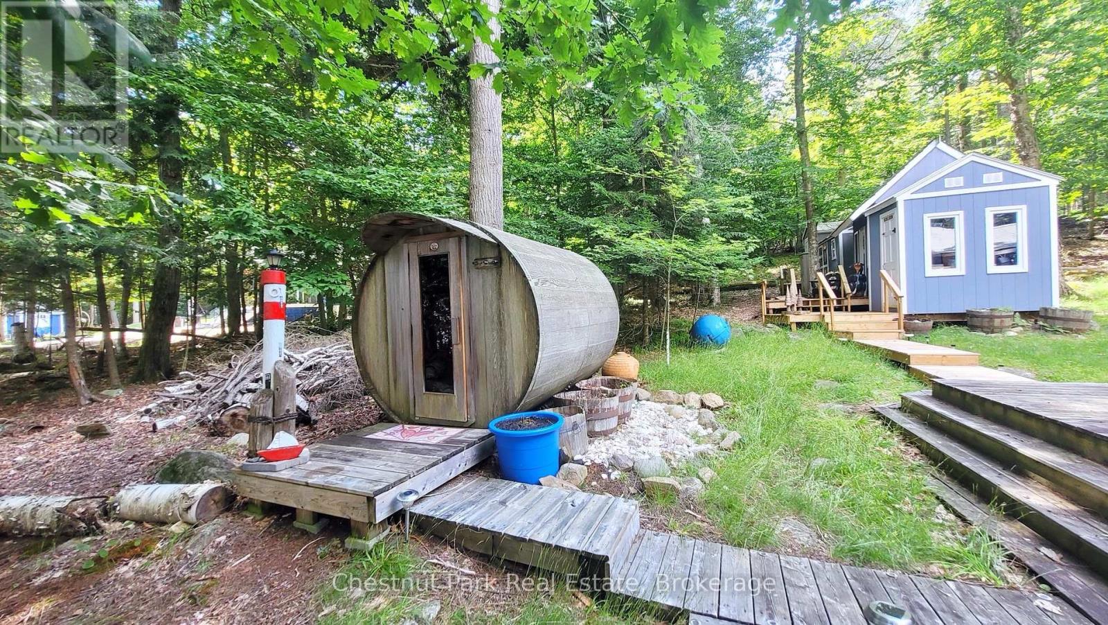 254 Bigwin Island, Lake Of Bays, Ontario  P0B 1A0 - Photo 3 - X13017586