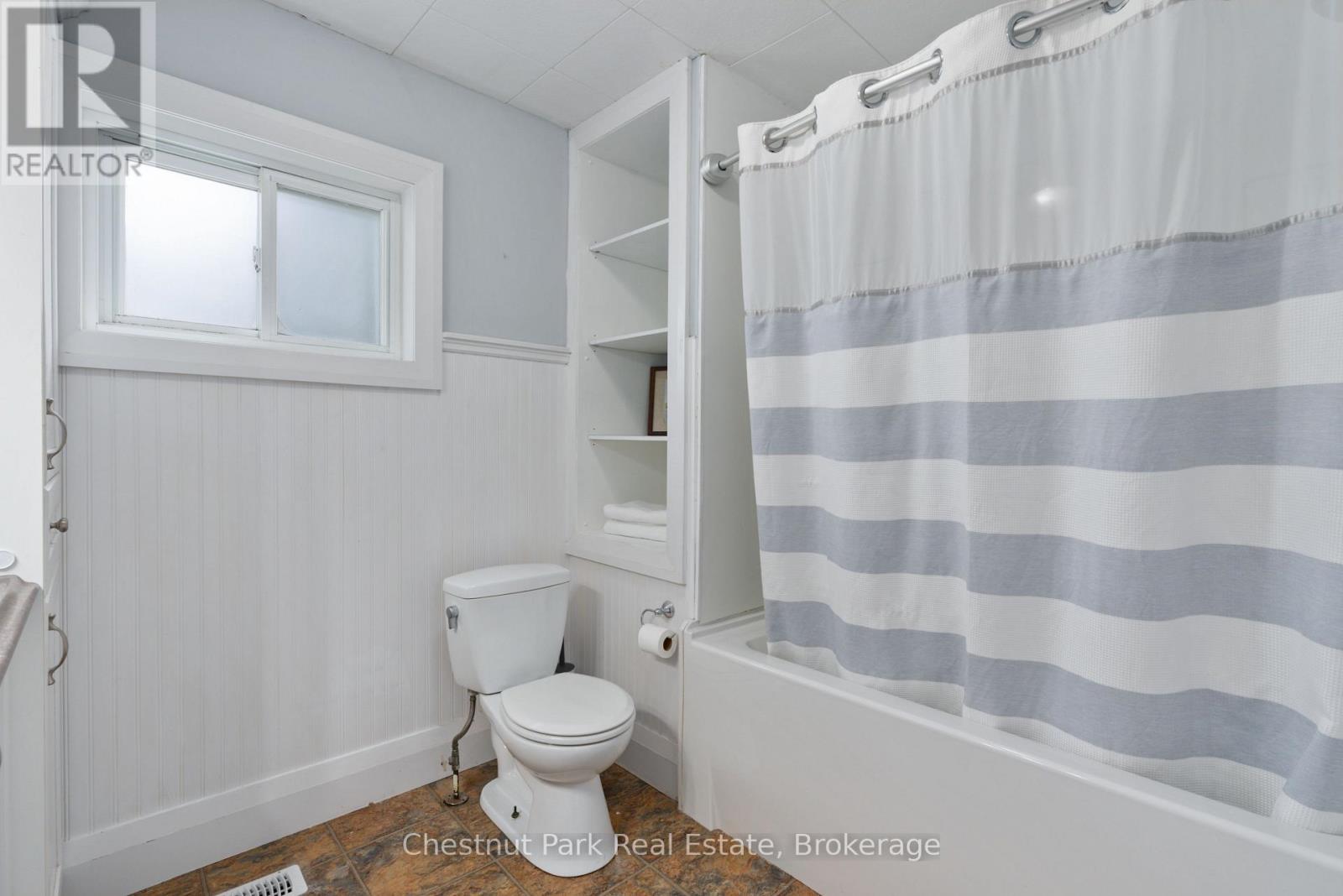 3 Cora Street E, Huntsville, Ontario  P1H 1T5 - Photo 19 - X13019640