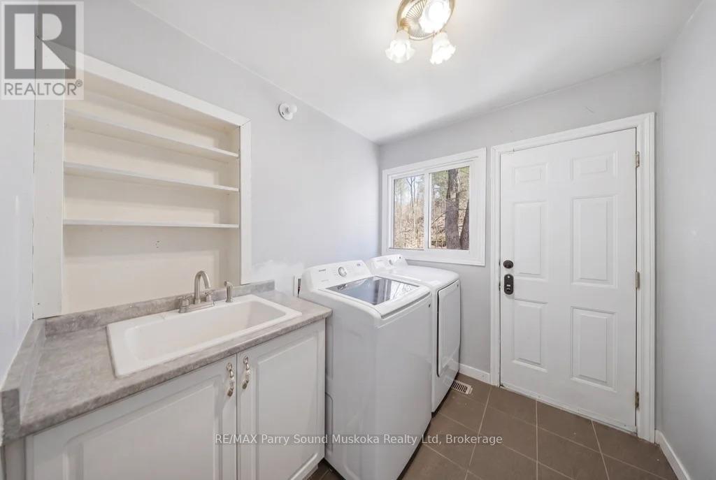 28 Black Road, Seguin, Ontario P2A 2W8 - Photo 13 - X13027708