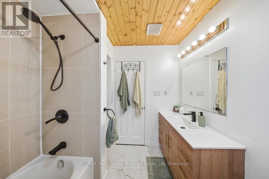 28 Black Road, Seguin, Ontario P2A 2W8 - Photo 14 - X13027708