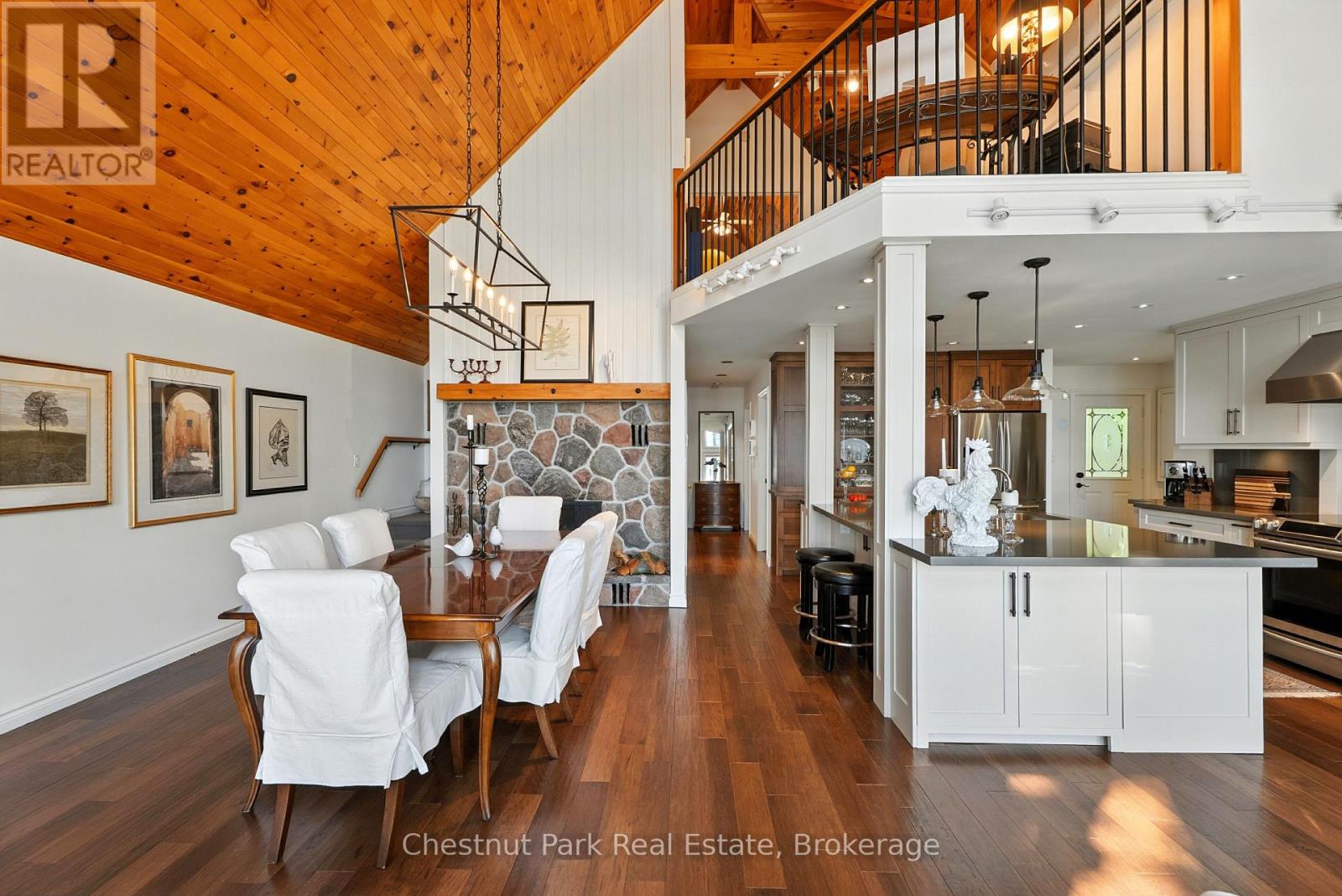 1166-2 Morinus Road, Muskoka Lakes, Ontario P0B 1G0 - Photo 4 - X13031044
