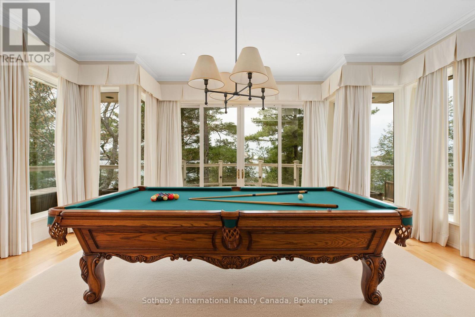 Point Cottage - 1250 Waldmere Road, Bracebridge, Ontario  P1L 1W8 - Photo 9 - X13032024